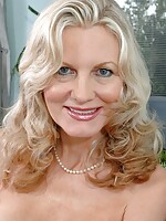 lovely milfs